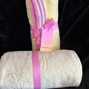 Stoney Clover Lane x Target palm tree beach towel